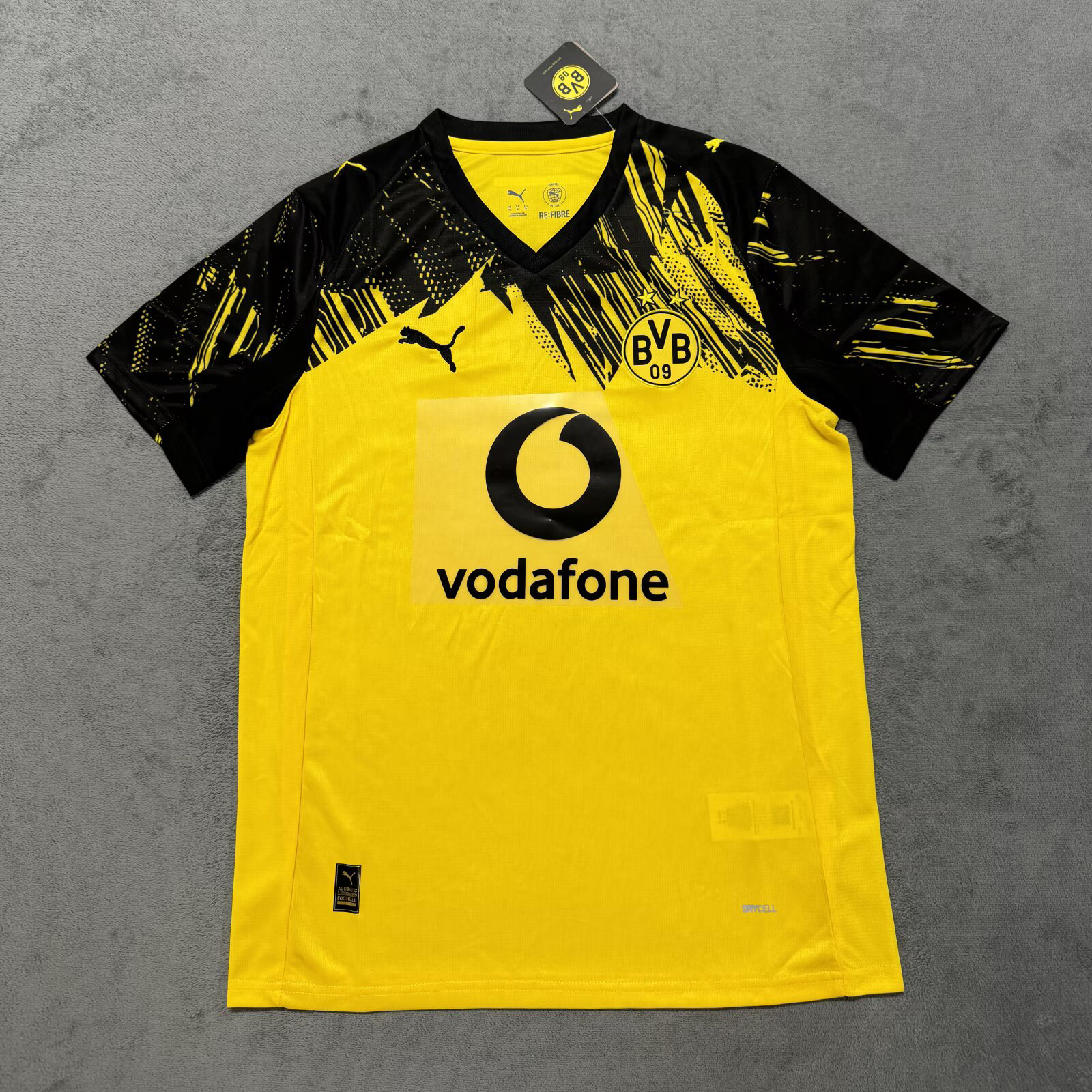 25/26 Borussia Dortmund Soccer Jersey Home Custom Football Shirt Fan Version